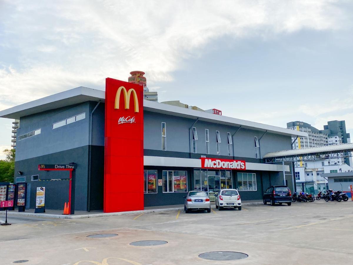 Bayview Suites Port Dickson By Maison Екстериор снимка